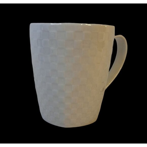 La Rochelle White Textured Ceramic Coffee Mug Basket Weave Pattern 14oz VGC - Picture 2 of 8
